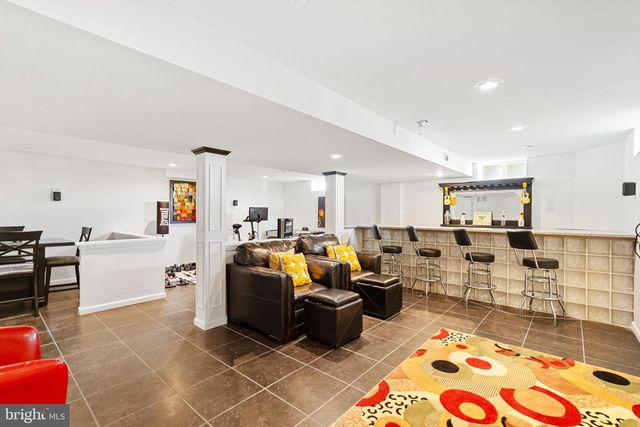 53 LEXINGTON CIR, Marlton, NJ 08053