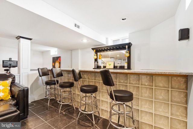 53 LEXINGTON CIR, Marlton, NJ 08053