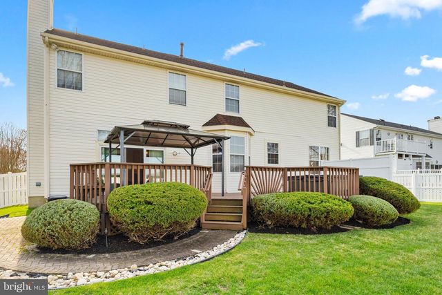 53 LEXINGTON CIR, Marlton, NJ 08053