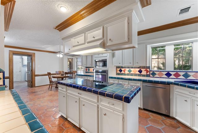 5718 Glenmere Lane, Spring, TX 77379