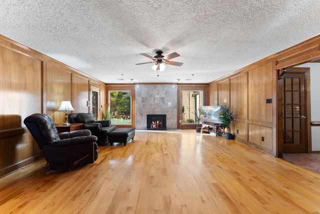 5718 Glenmere Lane, Spring, TX 77379