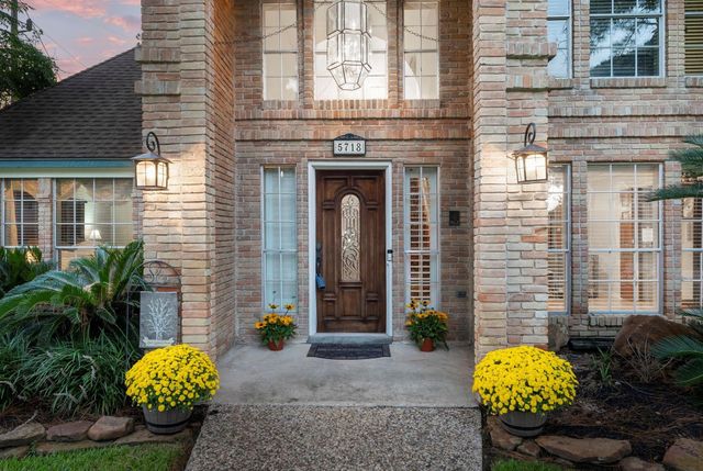 5718 Glenmere Lane, Spring, TX 77379