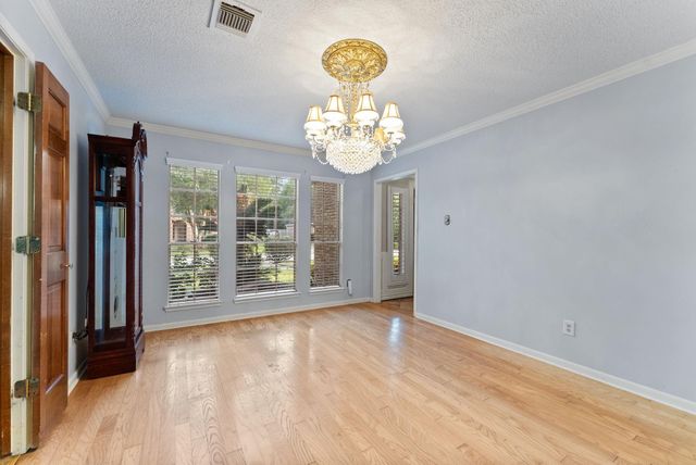 5718 Glenmere Lane, Spring, TX 77379