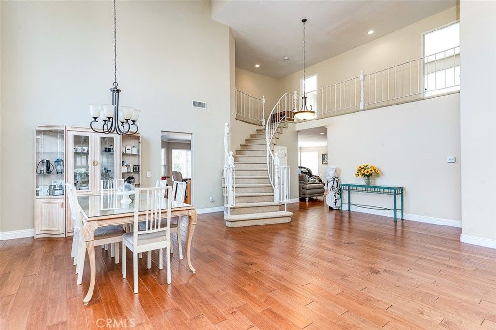 2245 Pickwick, Fullerton, CA 92833 — exterior