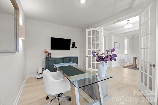 5024 Hillshire Lane, Charlotte, NC 28227