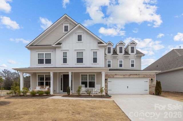 5024 Hillshire Lane, Charlotte, NC 28227