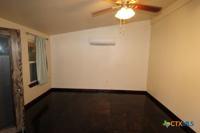 2809 Connell Street, Kempner, TX 76539