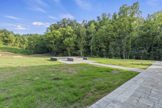 215 Hickman Creek Road S, Hickman, TN 38567