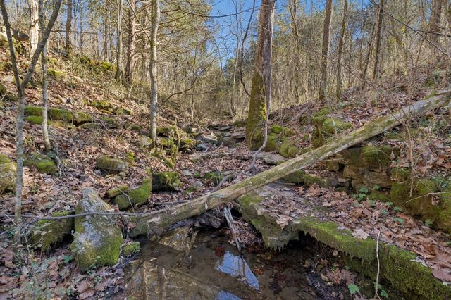 215 Hickman Creek Road S, Hickman, TN 38567