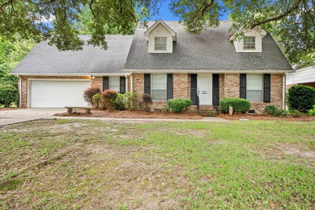 331 Emerson Dr., Hattiesburg, MS 39401
