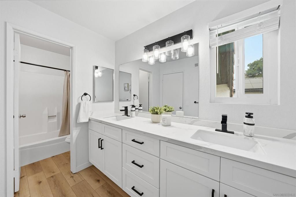 Image 20 of property listing at 1606 Dana Point Ct, Chula Vista, CA 91911