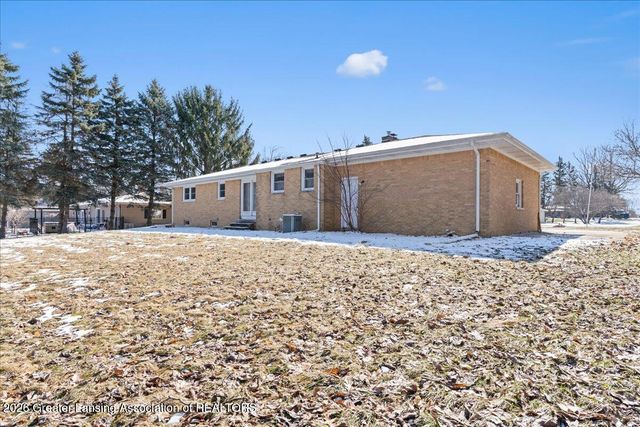 1448 Primrose Lane, Dewitt, MI 48820