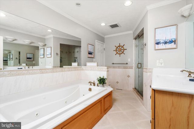 20 CRAWFORD COURT, Hamilton, NJ 08690