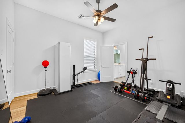 1201 E 23rd Street, Houston, TX 77009