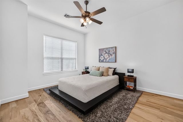 1201 E 23rd Street, Houston, TX 77009