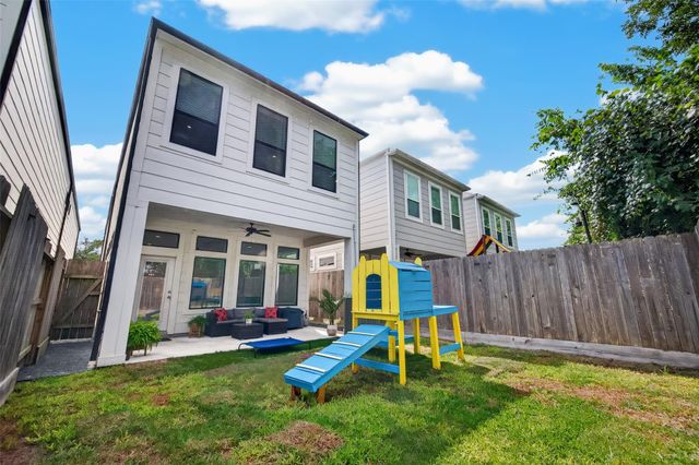 1201 E 23rd Street, Houston, TX 77009