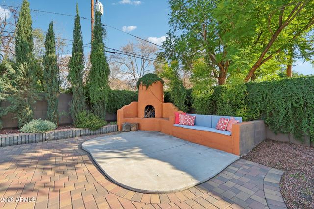 6719 N 15TH Avenue, Phoenix, AZ 85015