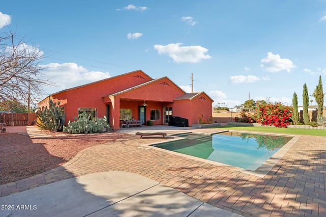 6719 N 15TH Avenue, Phoenix, AZ 85015