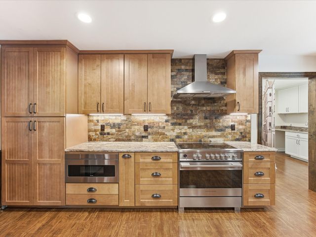 3717 Myrtle Springs Road, Benbrook, TX 76116