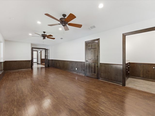 3717 Myrtle Springs Road, Benbrook, TX 76116