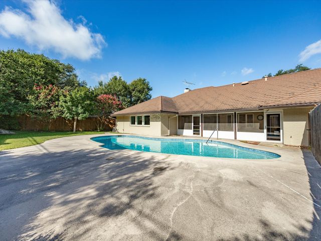3717 Myrtle Springs Road, Benbrook, TX 76116