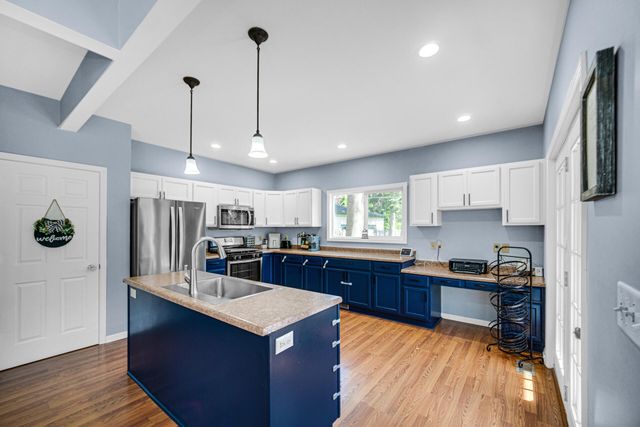 808 Lillian Street, Hobart, IN 46342