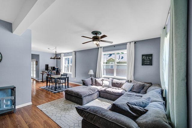 808 Lillian Street, Hobart, IN 46342