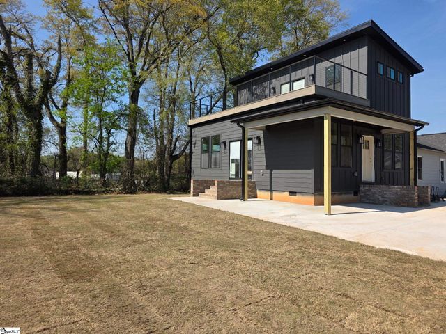 11 Hillhouse Street, Greenville, SC 29605