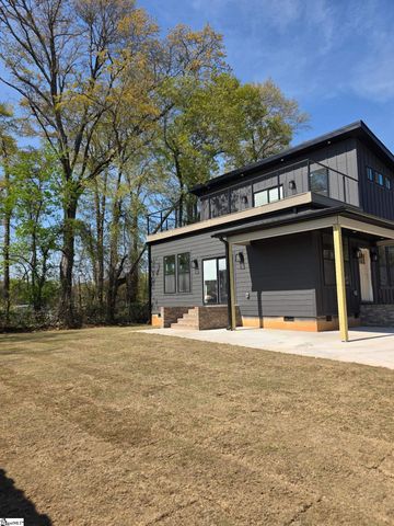 11 Hillhouse Street, Greenville, SC 29605