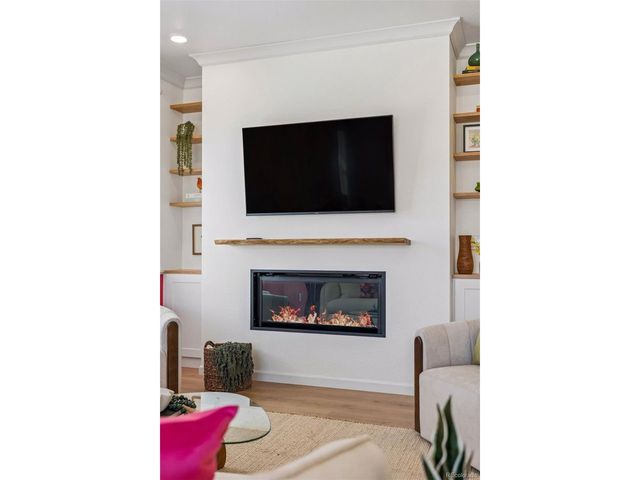 16517 W 92nd Pl, Arvada, CO 80007