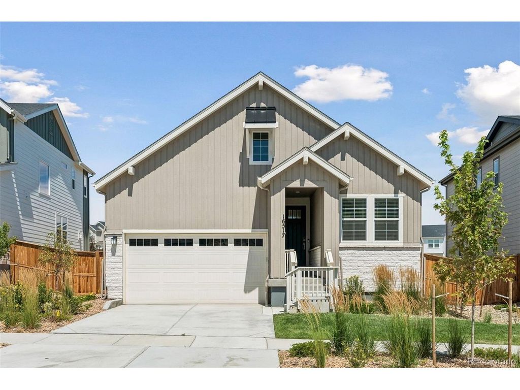 16517 W 92nd Pl, Arvada, CO 80007