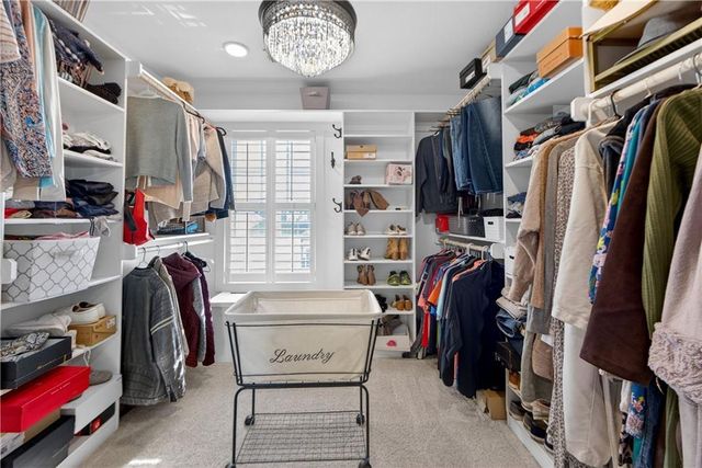 23500 E 11th Street S, Independence, MO 64056