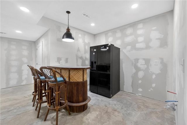 23500 E 11th Street S, Independence, MO 64056