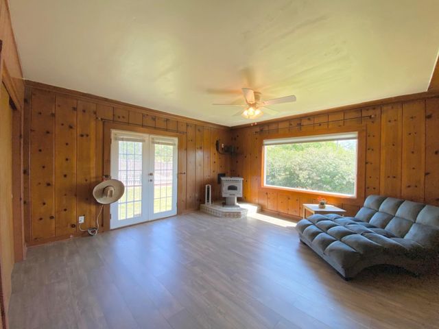 21 Palermo Dr, Oroville, CA 95966