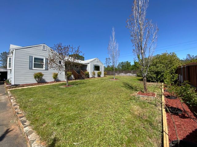 21 Palermo Dr, Oroville, CA 95966