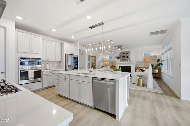132 Clapper Lane, Holly Springs, NC 27540