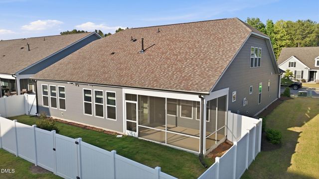 132 Clapper Lane, Holly Springs, NC 27540