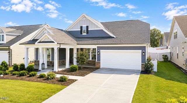 132 Clapper Lane, Holly Springs, NC 27540