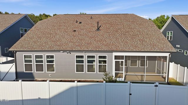 132 Clapper Lane, Holly Springs, NC 27540