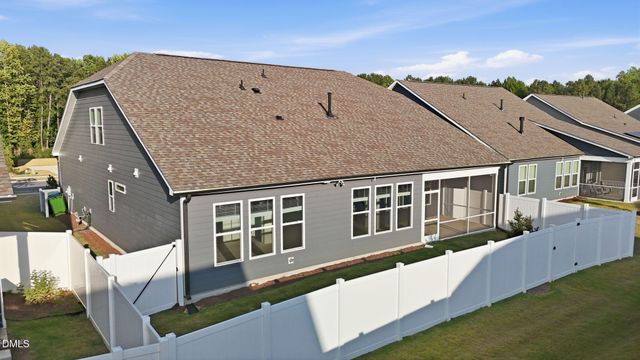 132 Clapper Lane, Holly Springs, NC 27540