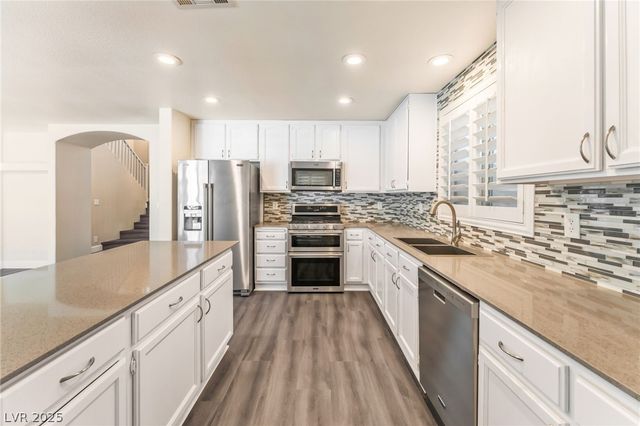 9578 Teton Vista Avenue, Las Vegas, NV 89117