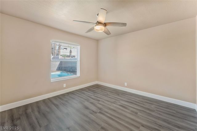 9578 Teton Vista Avenue, Las Vegas, NV 89117