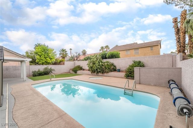 9578 Teton Vista Avenue, Las Vegas, NV 89117