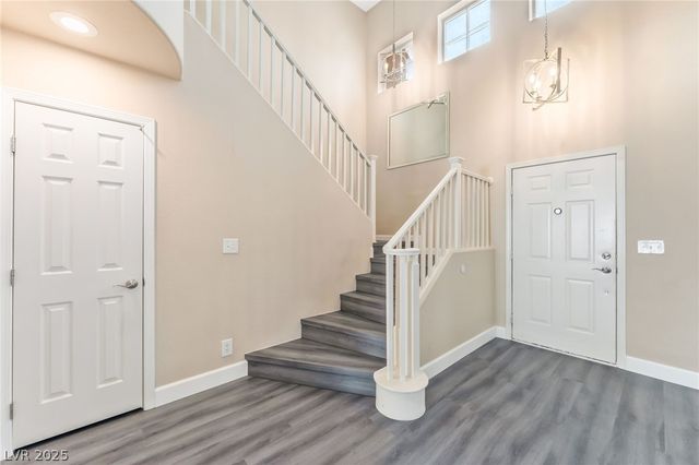 9578 Teton Vista Avenue, Las Vegas, NV 89117