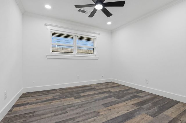 4002 Montego Drive, Baytown, TX 77521