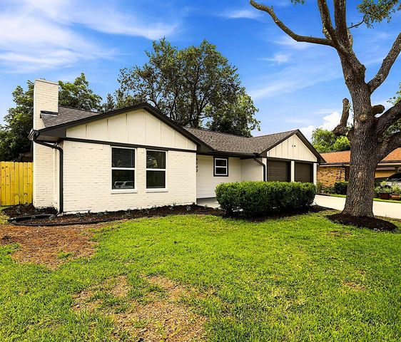 4002 Montego Drive, Baytown, TX 77521