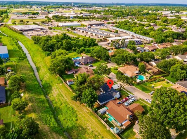 4002 Montego Drive, Baytown, TX 77521