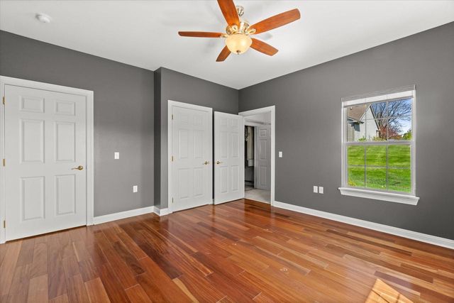 8610 Roxbury WAY, Oak Creek, WI 53154