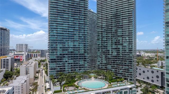 480 NE 31st ST 1801, Miami, FL 33137