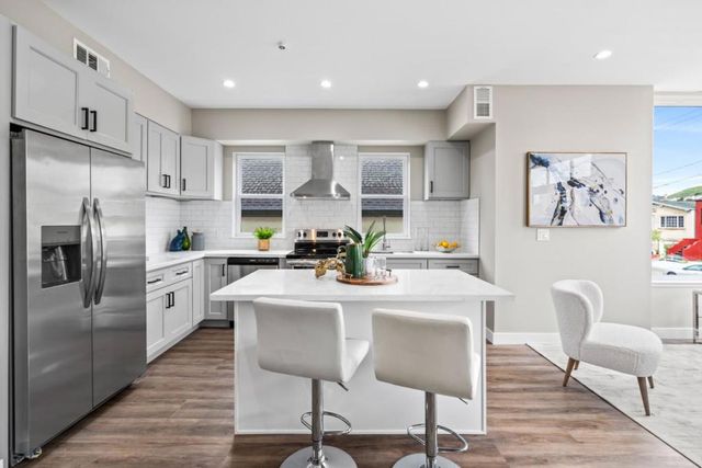 645 Baden Avenue 4, South San Francisco, CA 94080